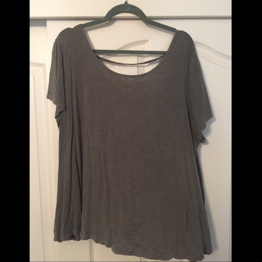 Grey torrid shirt